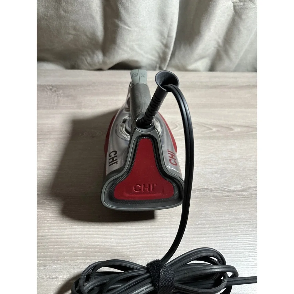 CHI Steam Iron Titanium Infused Ceramic Soleplate 1700 Watts 13101 Tested works